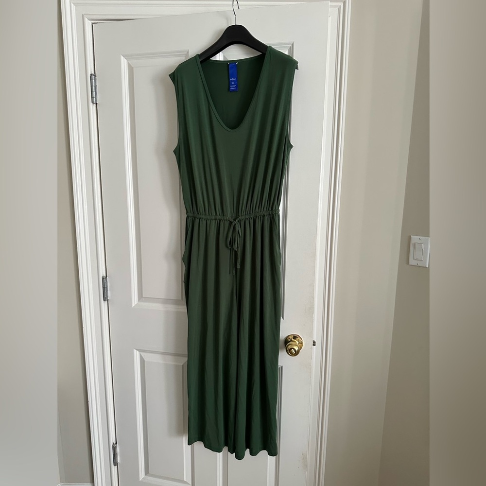 Kit and Ace Forest Green Maxi Dress